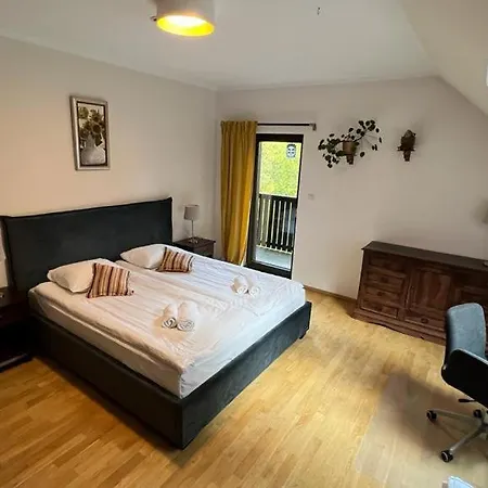Dom Puchacza W Ladku-zdroju Holiday home *