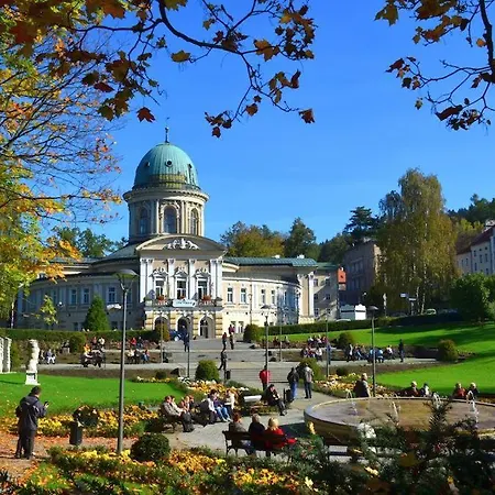 Dom Puchacza W Ladku-zdroju *