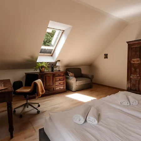 Dom Puchacza W Ladku-zdroju 펜션