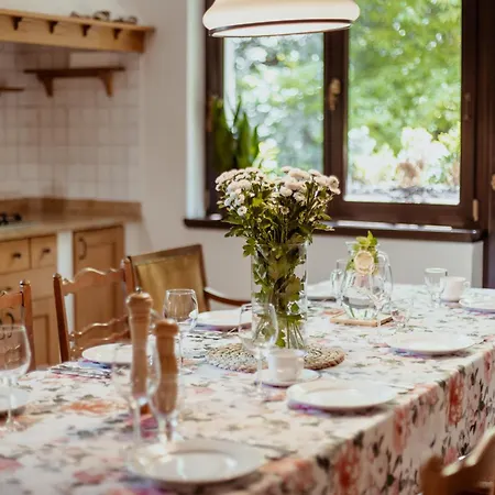 Dom Puchacza W Ladku-zdroju 펜션